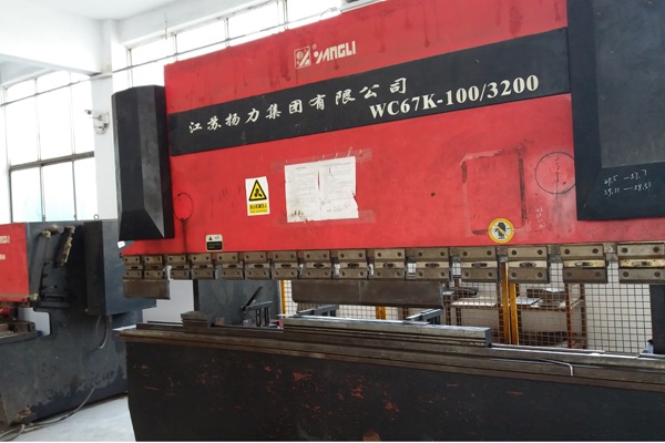 hydraulic bending machine