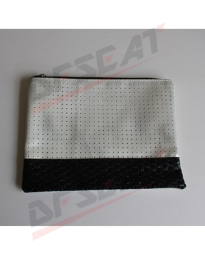 lady"s clutch bag