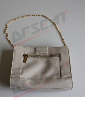 lady"s shoulder bag